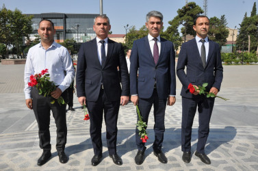 Bu gün Ulu Öndər Heydər Əliyevin Azərbaycanda ilk dəfə siyasi hakimiyyətə gəlişindən 57 il ötür.