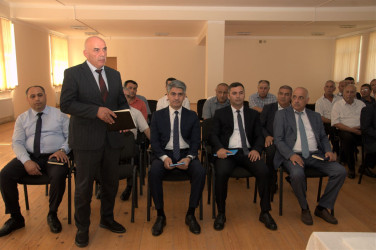 Biləsuvar Rayon İcra Hakimiyyətinin başçısı Faiq Qürbətov 1 iyul 2026-cı il tarixdə səyyar qəbulu Ağalıkənd kənd sakinləri ilə keçirdi.