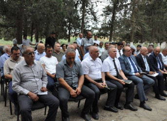 Biləsuvar Rayon İcra Hakimiyyətinin  başçısı Faiq Qürbətov avqust ayının 13-da Yuxarı Cürəli kəndində səyyar qəbul keçirdi.