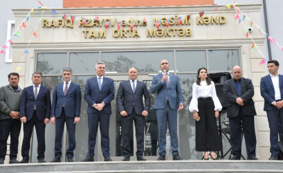 Biləsuvar rayonunun Nəsimi kəndində müasir tələblərə cavab verən 624  yerlik yeni məktəb binasi istifadəyə verilib.